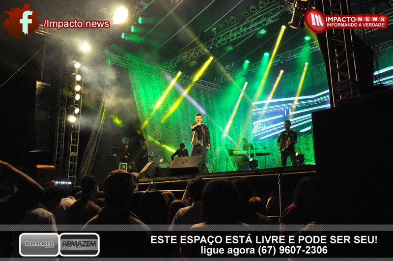Show com Gabriel Valim na abertura das festividades