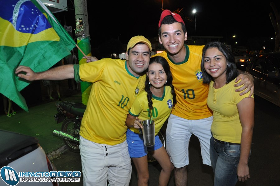 Brasil 4 x 1 Camarões: Festa da torcida