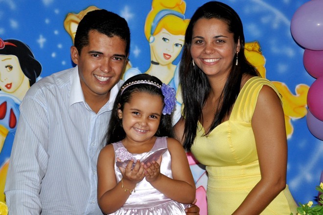 Fotos do niver da princesinha Maíra!
