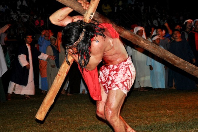Encenação da Paixão de Cristo