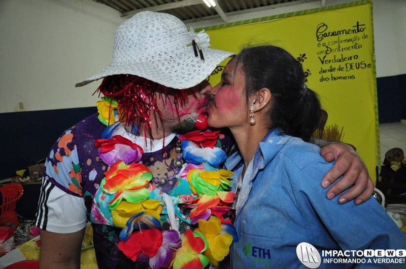 O Casal Geferson e Iara realizaram o ‘Chá de Panela’ na AABB. Confira!