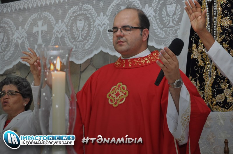 Santa Missa das mãos ensanguentadas de Jesus na Paróquia N. Senhora Ap.
