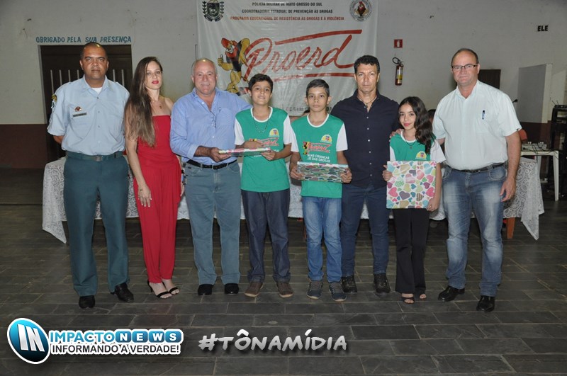 O PROERD formou 236 crianças e adolescentes em Deodápolis, veja as fotos
