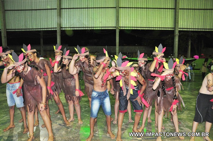 Comemoração dos 40 anos de Mato Grosso do Sul na Escola Estadual 13 de Maio em Deodápolis