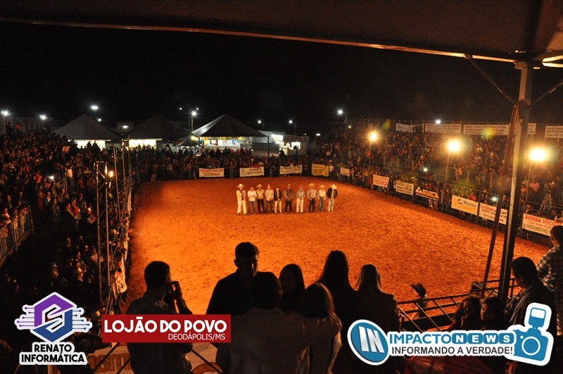 23ª Expoad - Festa do Peão - Final do Grande Rodeio e Show com a dupla Fred e Guilherme; Veja mais fotos