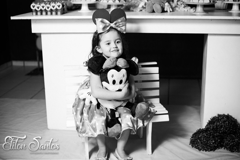 Aniversário de 3 aninhos da princesinha Lavínia na AABB em Deodápolis