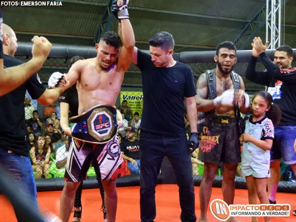 Veja aqui as fotos do 1º Elite Fight Championship de MMA que ocorreu em Deodápolis