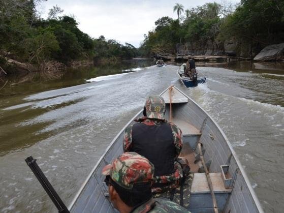 A um mês do fechamento da pesca, PMA faz operação nos rios de MS