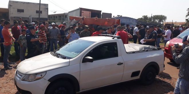 Brasileira comerciante de pneus é executada a tiros por pistoleiros na fronteira