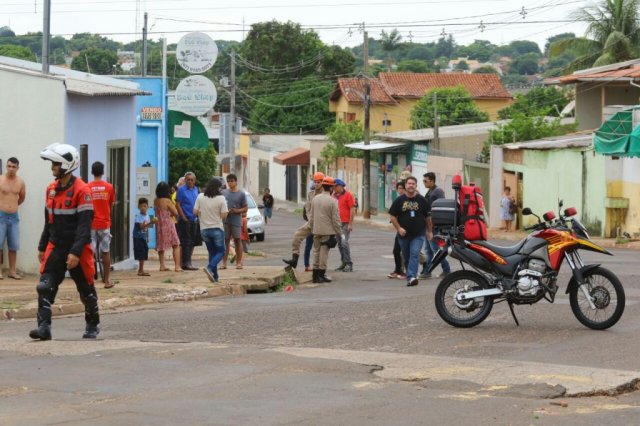 Homem morre após ser esfaqueado nas costas por motivo ainda n'ao esclarecido