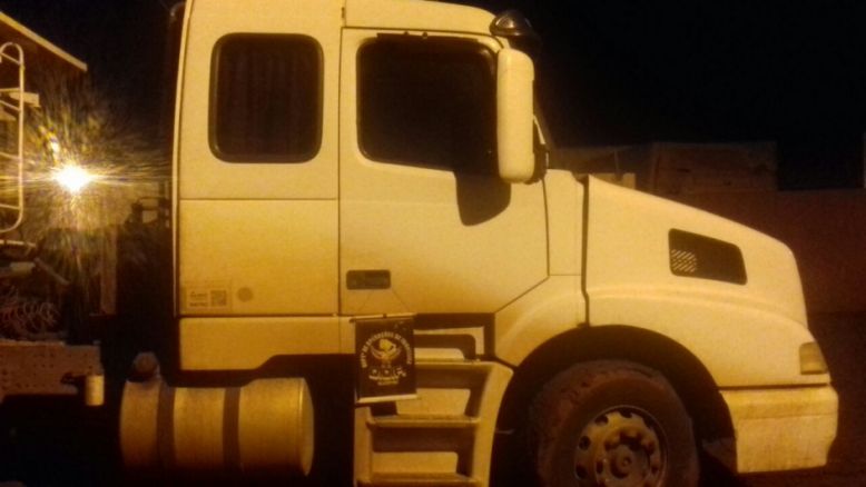 Homem e casal ‘batedor’ são presos com mais de 700 kg de maconha
