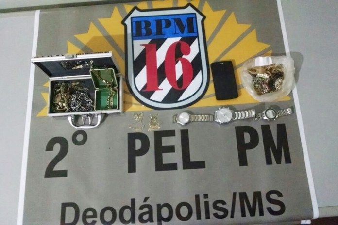 Casa foi arrombada; Policia Militar recuperou parte dos produtos em casa de adolescente 