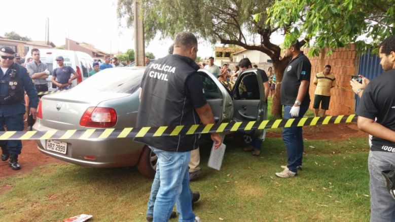 Homem foi executado com dois tiros e suspeita é de 