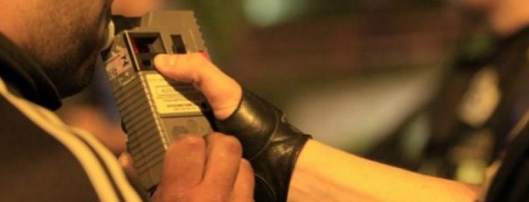 Motorista embriagado, tentou fugir da PM e foi detido próximo a ‘Santa’ em Glória