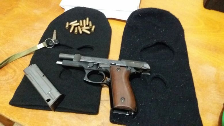 Bandido troca tiros com a polícia após roubo a posto em Dourados