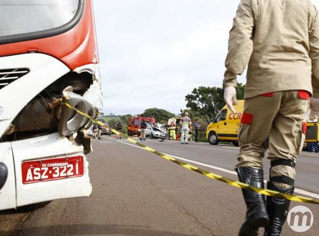 Colisão na BR-163: passageiros de ônibus relatam momentos de terror