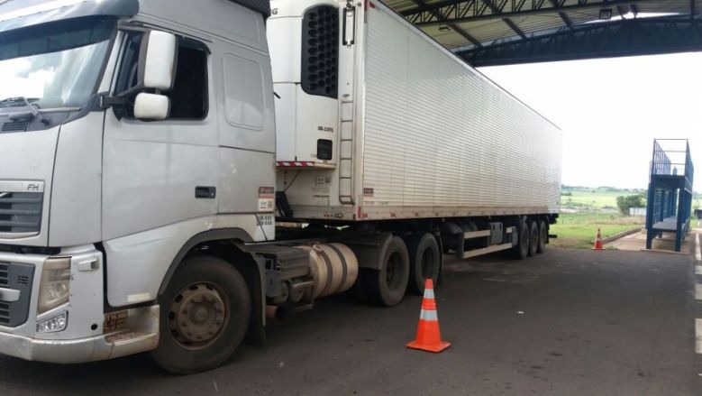 Caminhão roubado em 2013 no Paraná é recuperado em MS