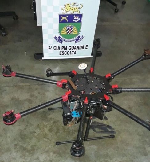 Polícia e agentes abatem drone que sobrevoava penitenciária em Dourados