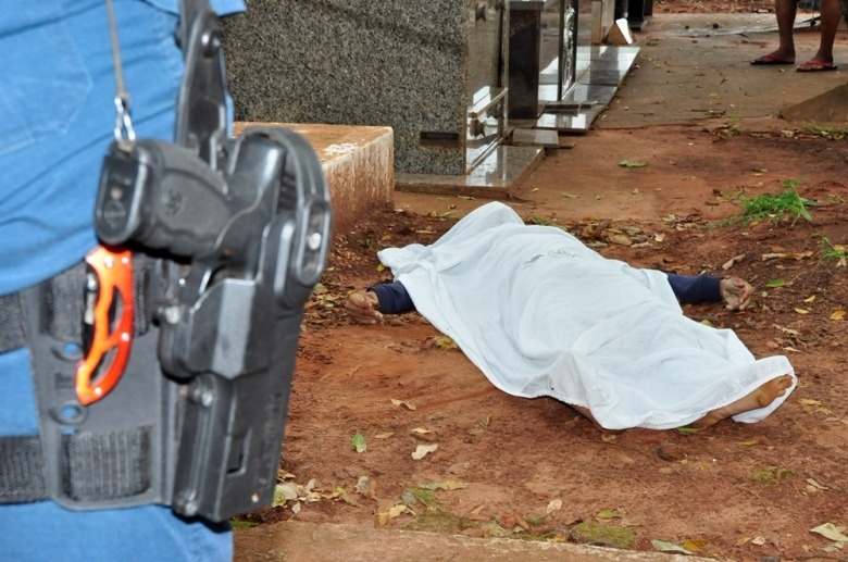 Após desentendimento, homem mata irmão gêmeo com dois tiros em MS