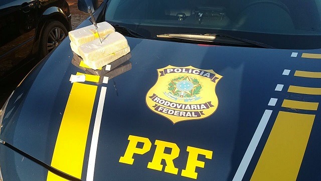 Homem é preso tentando levar cocaína até Paranaíba