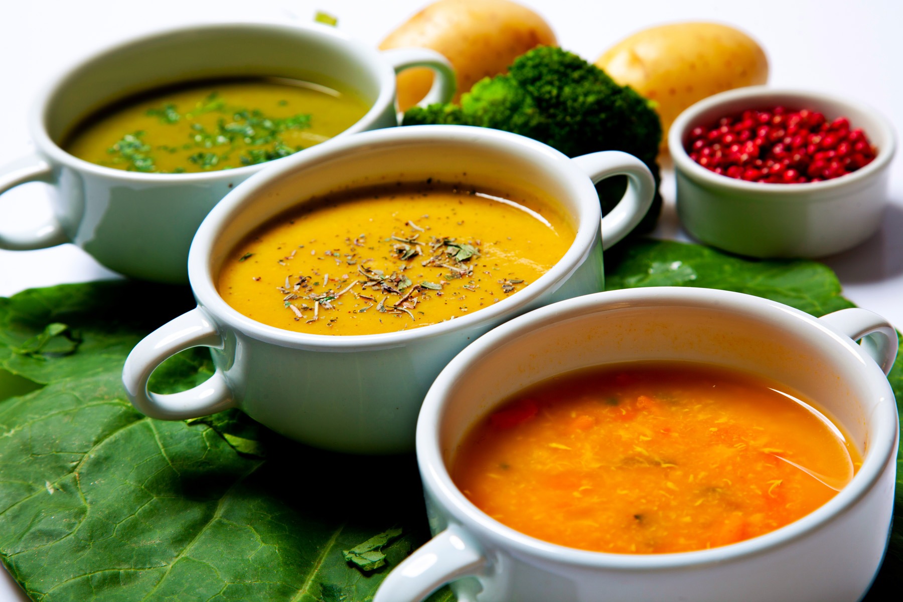 Com a chegada do frio, Lanchonete Rustico Bakanizado servirá caldos e vinho quente em Deodápolis a partir de hoje