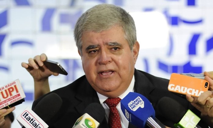 Emenda parlamentar do Deputado Licenciado e atual Ministro Carlos Marun proporcionará compra de nova ambulância e Van para a saúde 