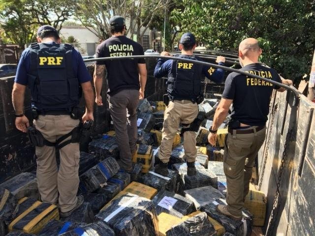 Ação entre PF e PRF apreende cerca de 5 toneladas de maconha