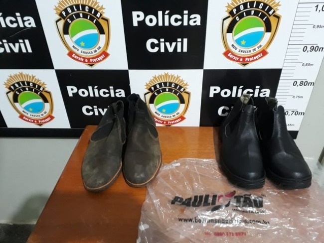 Ladrão furtou botas em loja agropecuária; ele deixou os calçados velhos no lugar do novo em loja de Deodápolis