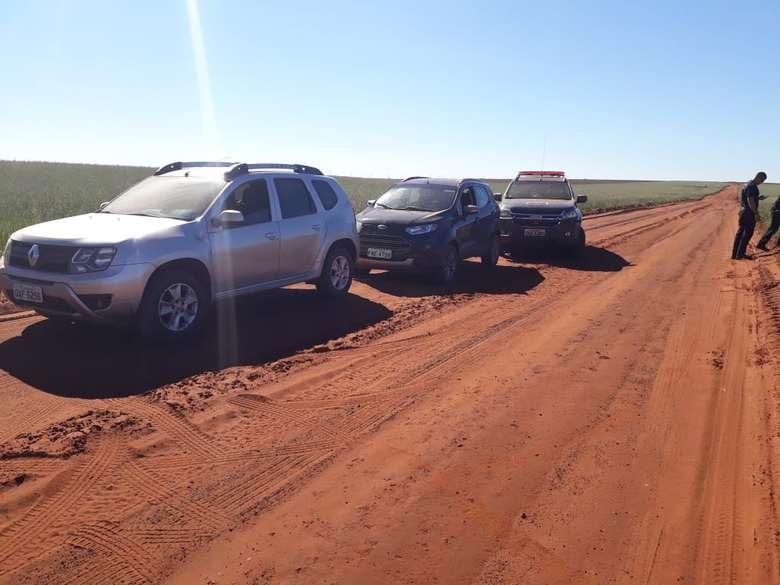 Veículos roubados em Goiás são recuperados em MS