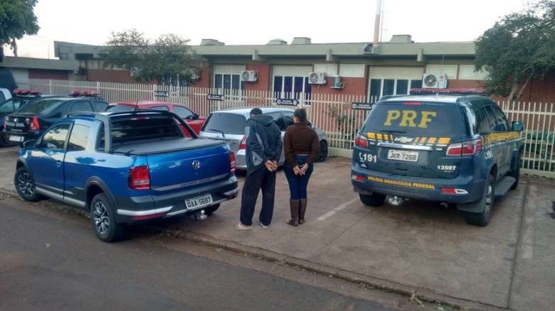 Polícia vê indícios de envolvimento e autua casal por assalto a casa de idosa