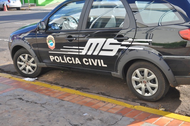 Homem matou cachorro a facadas e depois amarrou animal em uma moto e o arrastou; fato ocorreu próximo a Porto Vilma