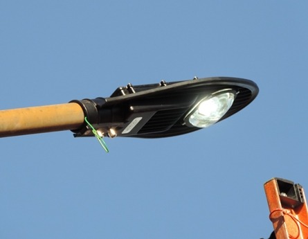 Modernidade e economia: Prefeito Valdir Sartor determinou compra de 470 novas luminárias de LED 