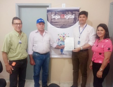 “Existem famílias na zona rural e no Santa Terezinha que podem receber o Kit do Seja Digital” destacou Secretária
