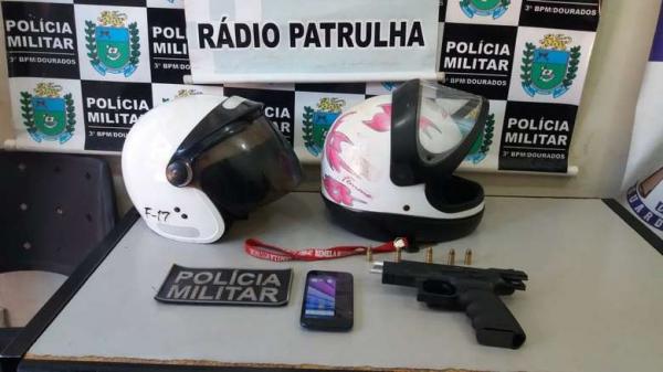 Dupla é presa em Dourados com pistola 9mm