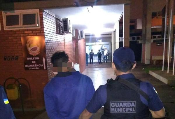 Homem com Mandado de Prisão é preso pela Guarda Municipal
