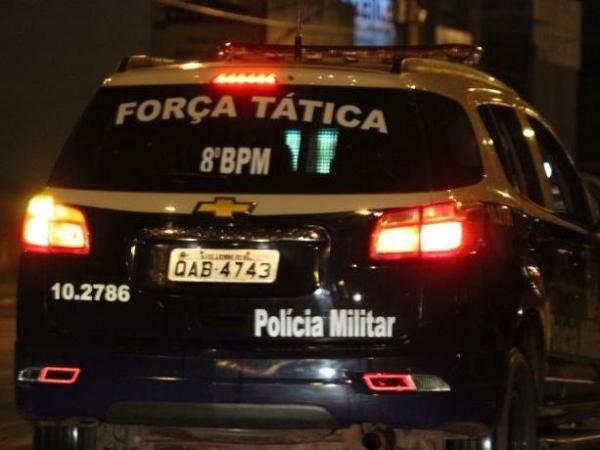 Casal é preso por tráfico e polícia encontra anotações de facção