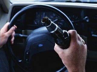 No primeiro dia de 2019 em Deodápolis, homem foi detido embriagado conduzindo saveiro