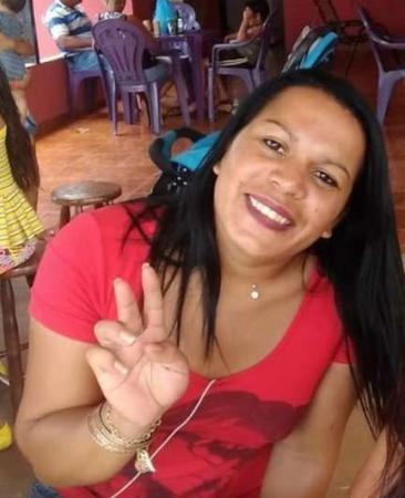 Jovem que estrangulou transexual tinha relacionamento com a vítima