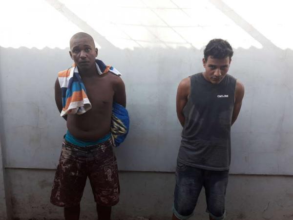 Polícia identifica vítima de homicídio e apresenta suspeitos do crime