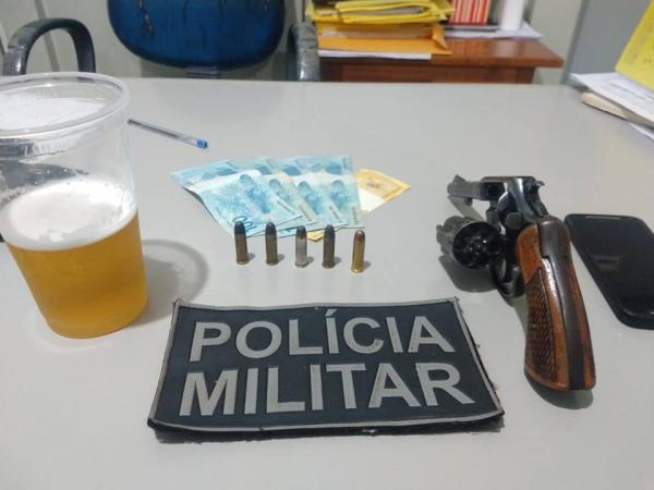 Na operação ‘Deodápolis mais segura’ força policial apreendeu condutor embriagado que estava com arma de fogo