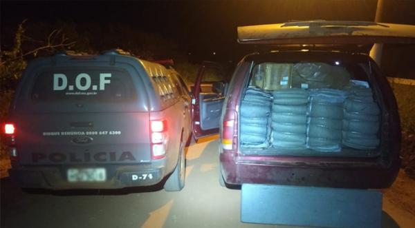 Carro lotado de 'muamba' é apreendido na MS-276
