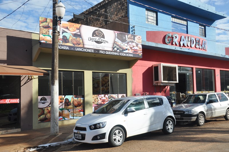 Inaugura nesta sexta (12) em Deodápolis a Padaria e Cafeteria Doce Aroma