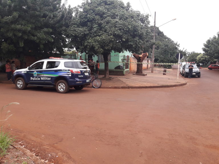 Mulher é assassinada com facada no pescoço em Rio Brilhante