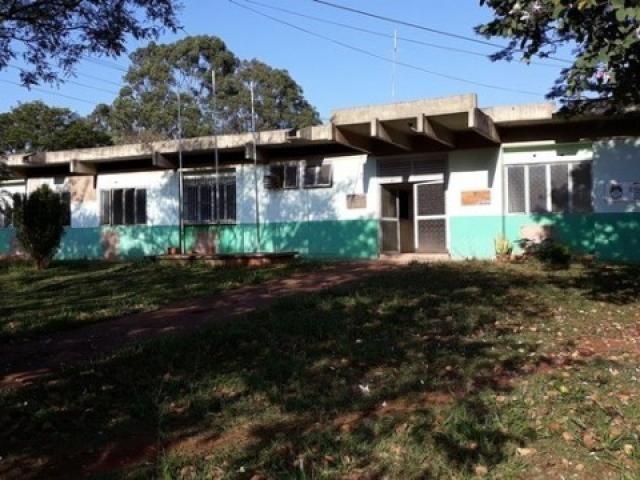 Homem de 36 anos morre afogado em piscina e polícia investiga o caso