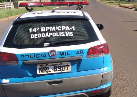 Após surto, mulher agrediu vizinha no Jardim América e se trancou em banheiro 
