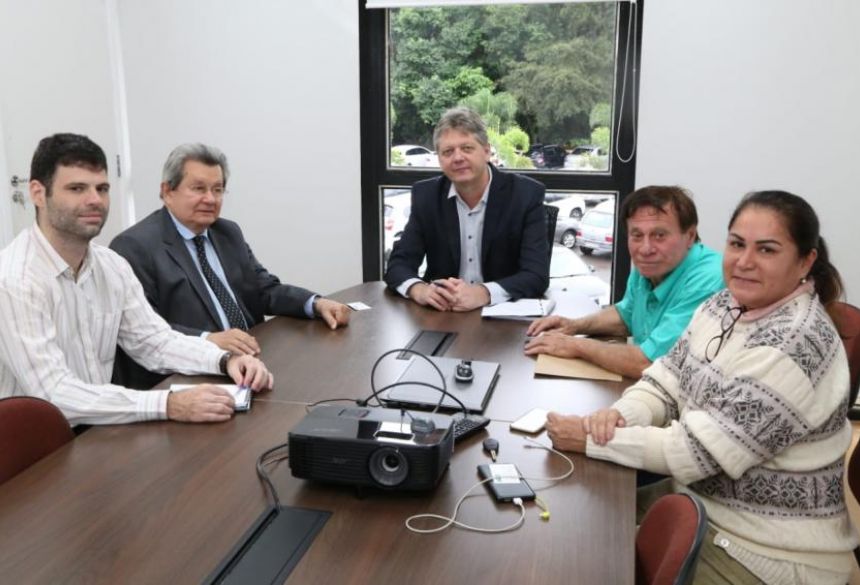 Onevan pede apoio a projetos de agricultura familiar