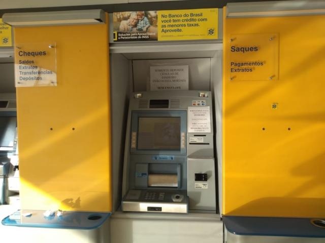 Golpista usou cartão de vítima para pagar R$ 10 mil em imposto