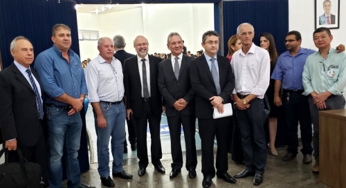 Caravana organizada pelo Prefeito Valdir Sartor participou de capacitação promovida pelo TCE 