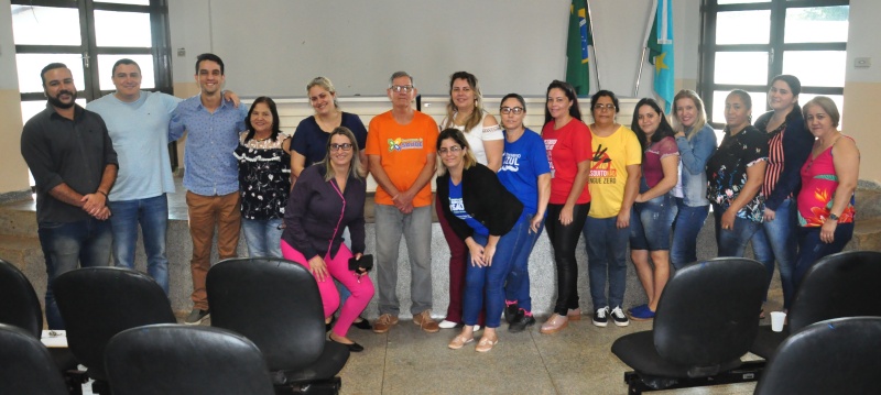 Servidores participaram de capacitação sobre manipulação, armazenamento e destinação correta de lixo hospitalar 