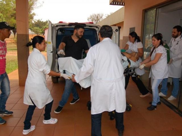 Homem morre em hospital após levar golpe de faca no peito